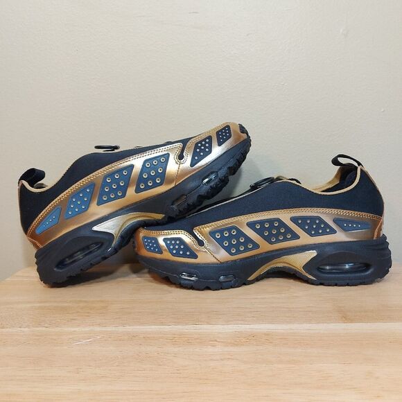 Nike Air Max Sunder SE Black Metallic Gold HJ4130-002 Women's Size 7.5 - Picture 4 of 7